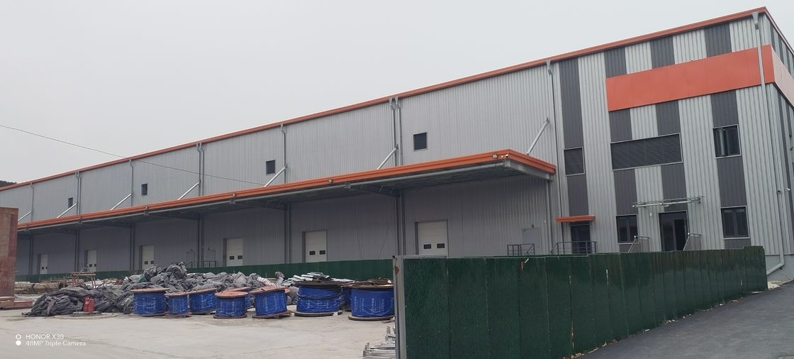 ความแข็งแรงสูง ISO / CE ยอมรับโรงงานอุตสาหกรรม Prefab Steel Structure Workshop