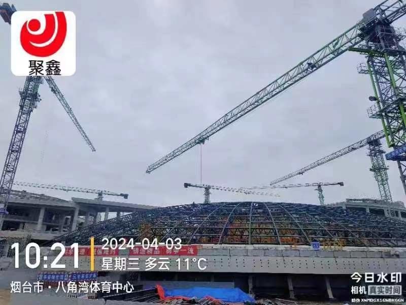 สร้างอย่างรวดเร็ว การประหยัดแรงงาน การออกแบบ Prefab Prefab Gym โครงสร้างเหล็ก ฟุตบอล / บาสเก็ตบอล Gym Building โครงสร้างเหล็ก
