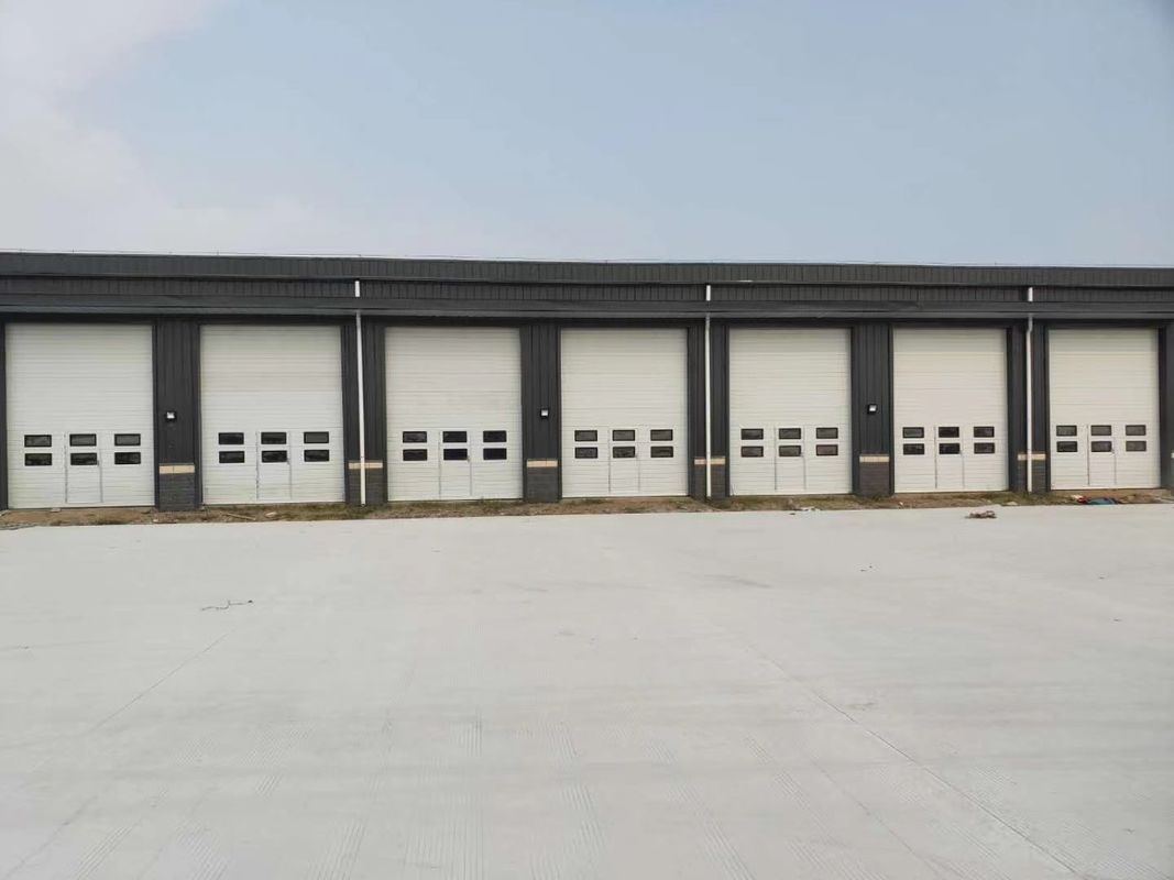 OEM ยาโลจิสติกส์ อาคารโลหะช่างลวดลาย H ช่องโปตัลเฟรม อาคารโครงสร้างเหล็ก