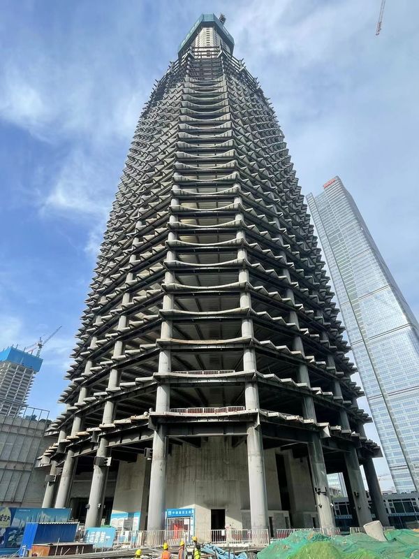 โรงงานสร้างโครงสร้างเหล็กยืดหยุ่นที่มีเกรดเหล็ก Q235 และผนังแผ่นแซนด์วิช